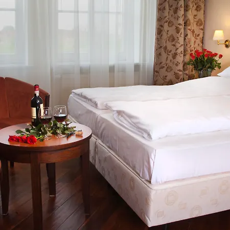Kobza Haus Old Town Nocleg ze śniadaniem 3*