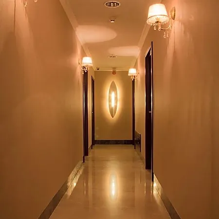 Oda ve Kahvaltı Kobza Haus Old Town 4*