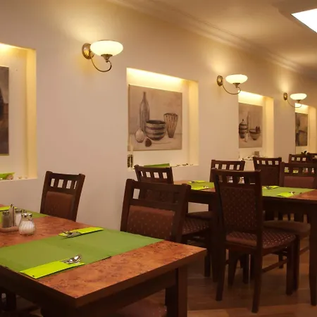 Kobza Haus Old Town فندق مبيت وإفطار غدانسك