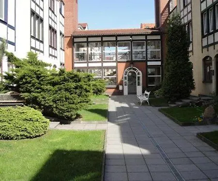 Kobza Haus Old Town 4*